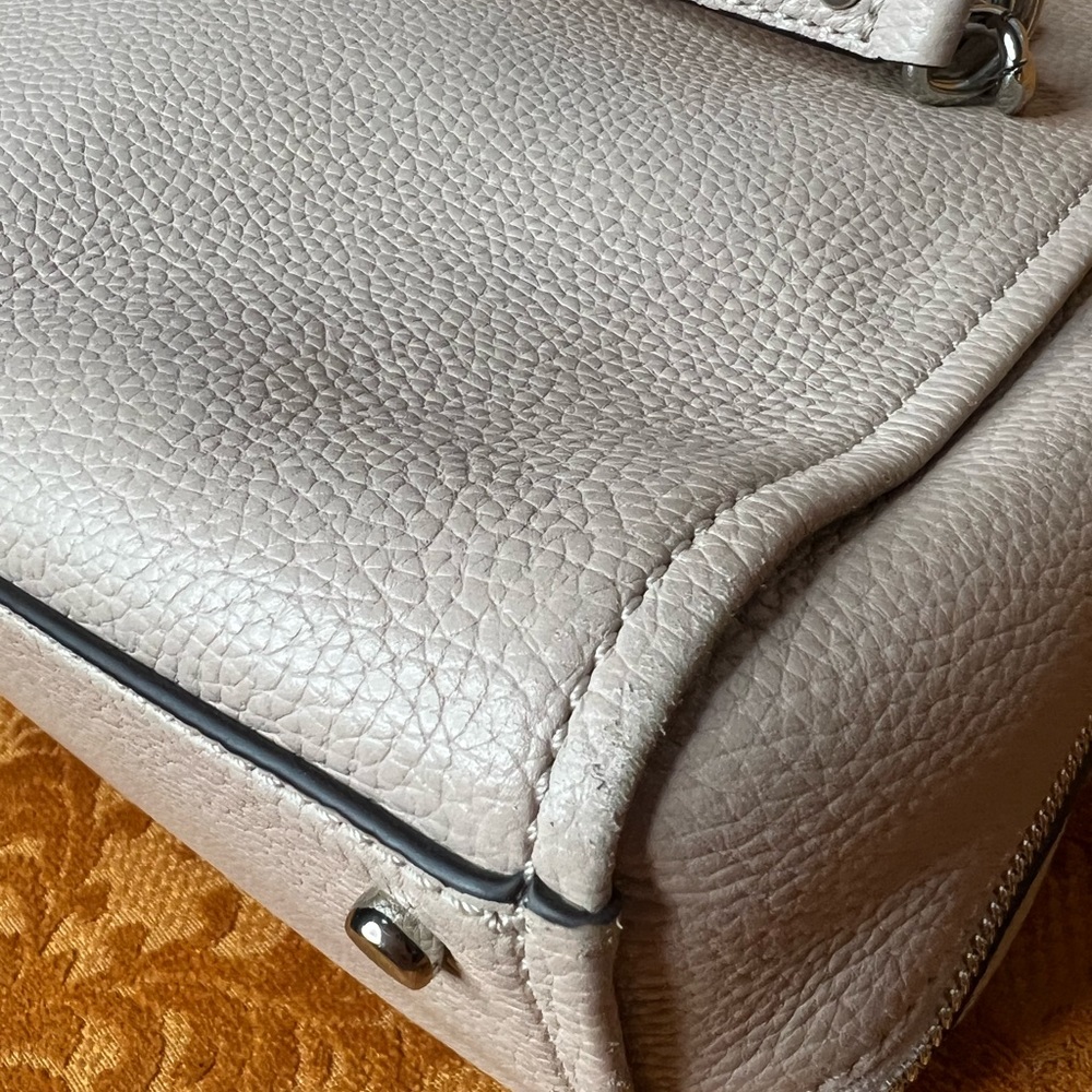 Kate Spade light pink pebbled leather large tote - Picture 9 of 13
